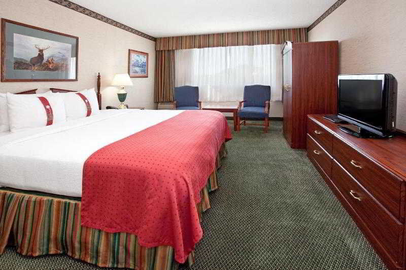 Radisson Hotel Denver Central Room photo
